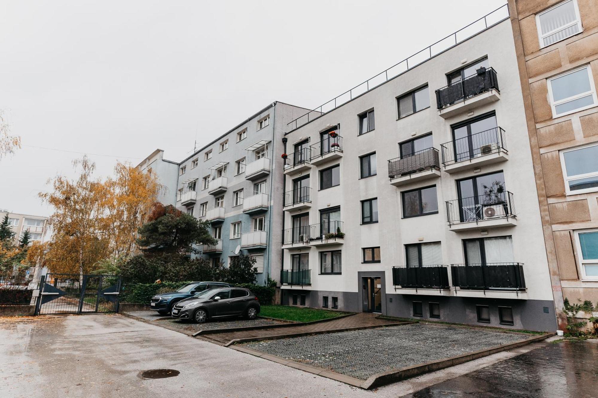 Old Town City Center Apartment 1 - Private Parking Included Košice Exteriér fotografie